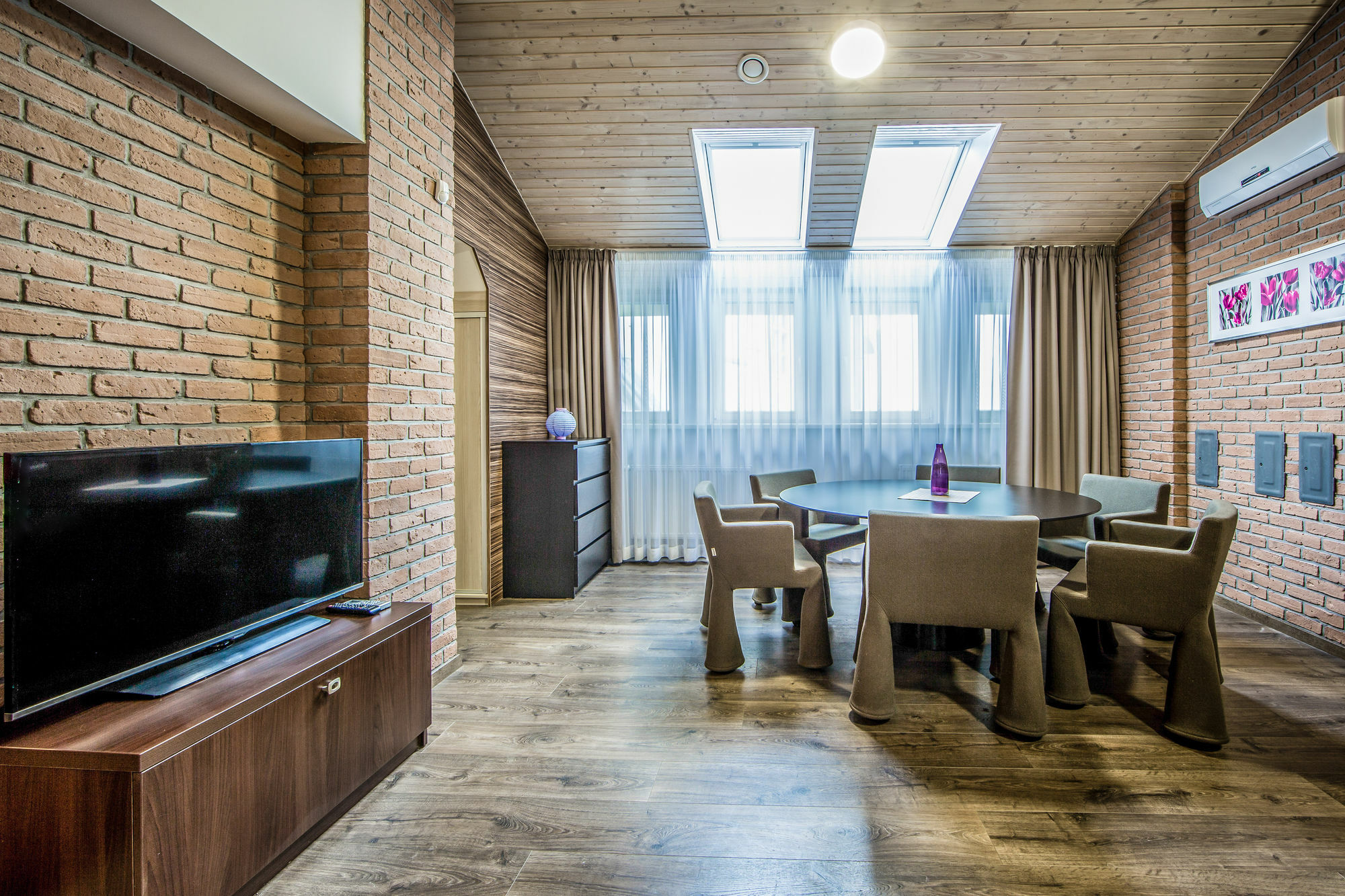 Aplend City Bastova 1 Bratislava Eksteriør billede